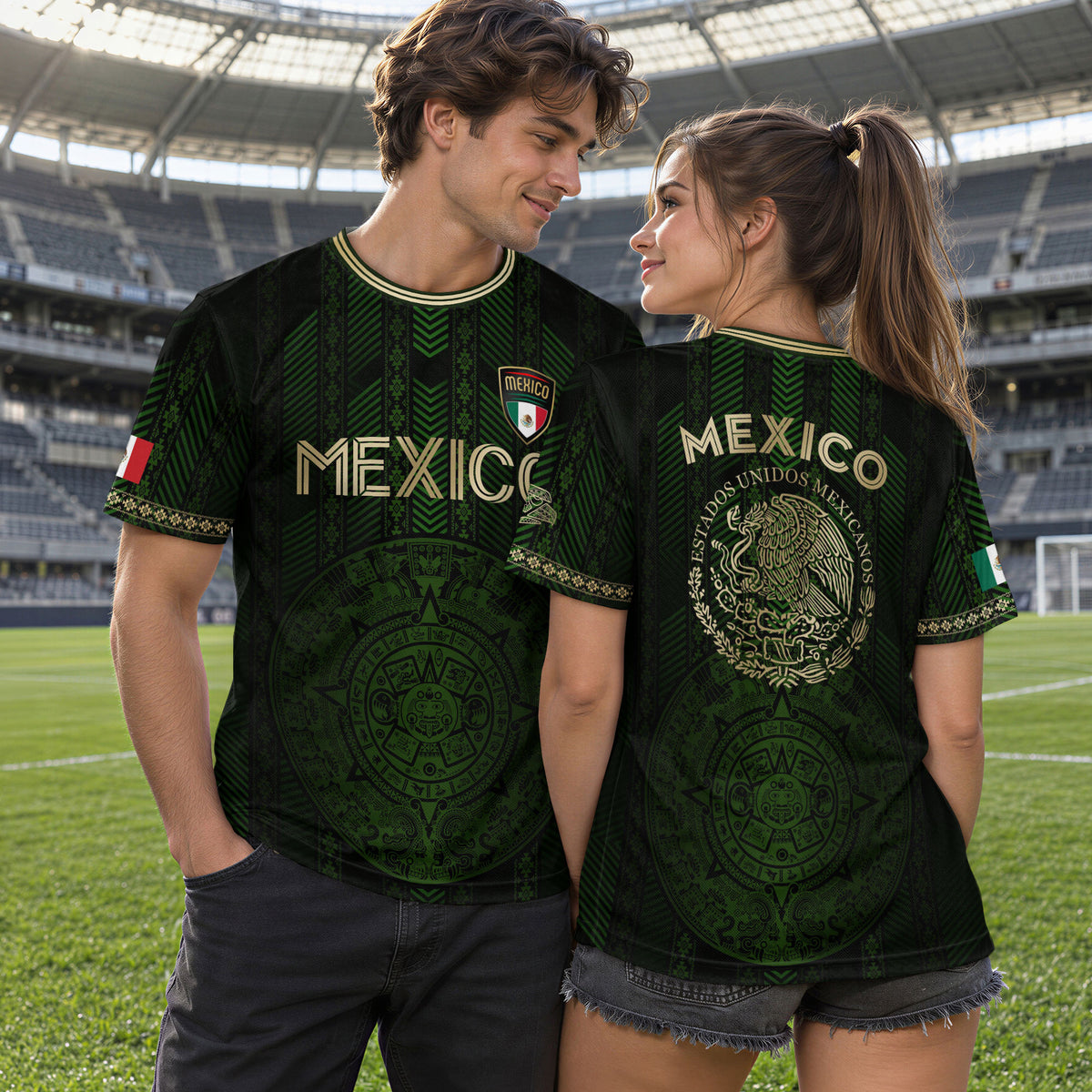 Camiseta de fútbol verde de México con calendario azteca dorado y escudo del águila
