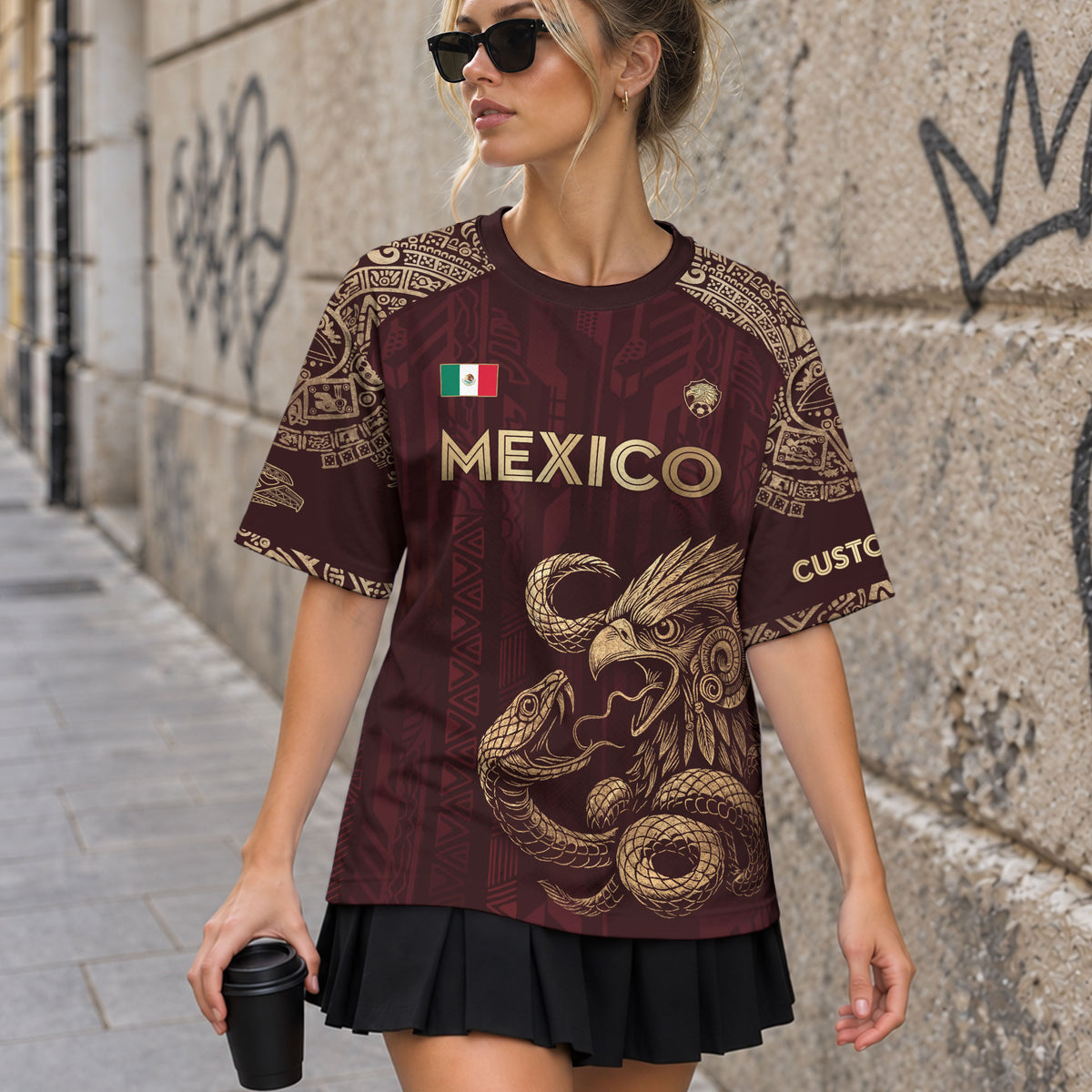 Camiseta de fútbol personalizada de México, color burdeos, águila y serpiente dorada