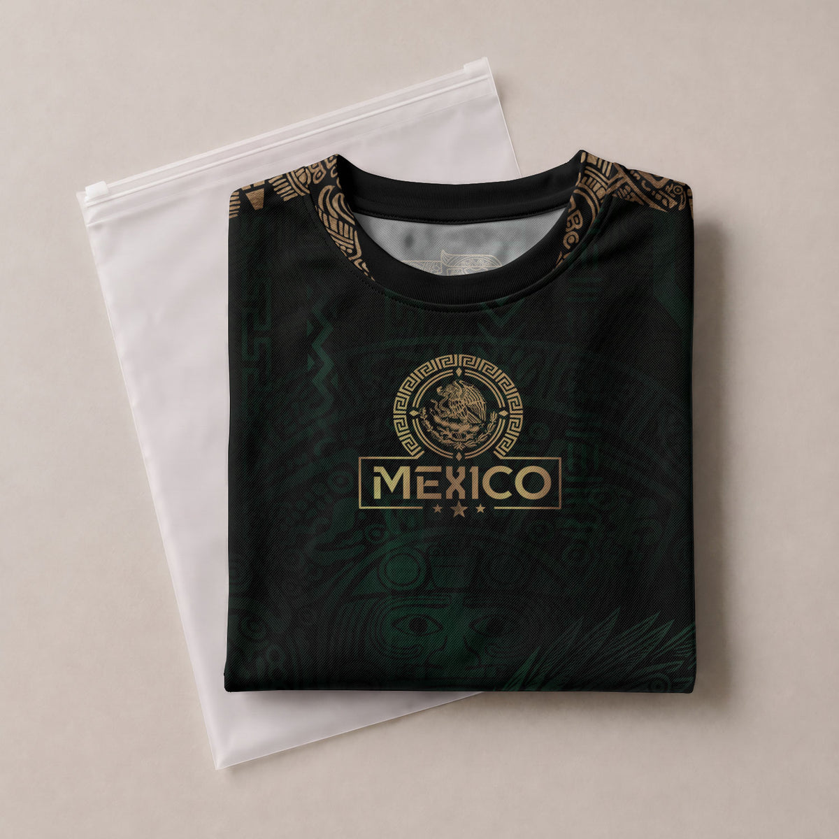 Camiseta de fútbol personalizada de México, color verde y dorado, con diseño de águila azteca.