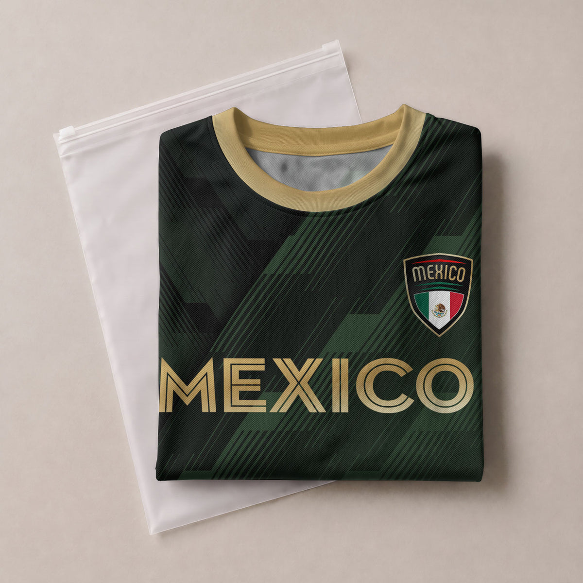 Camiseta de fútbol verde de México con diseño de piedra solar azteca dorada