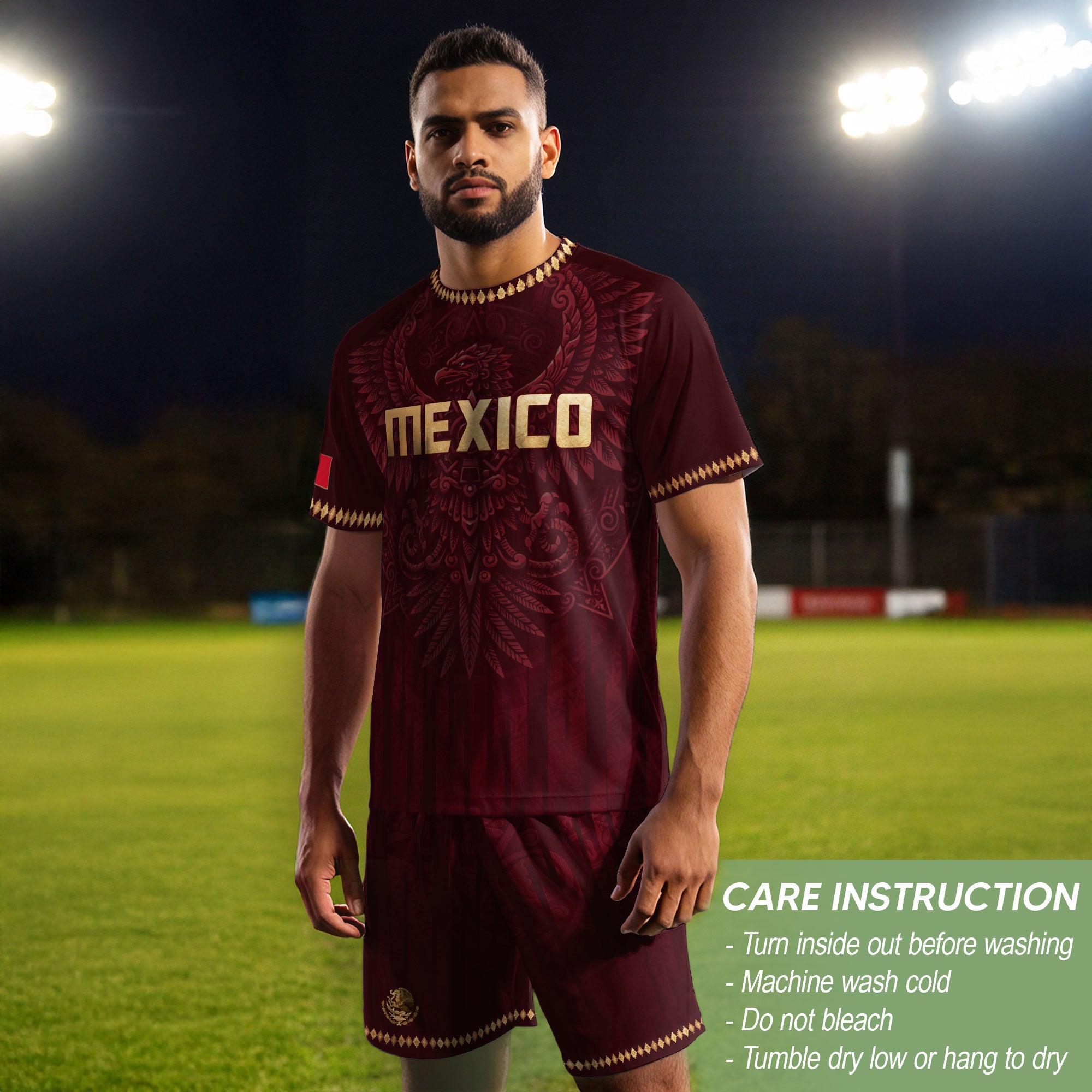 Camiseta de fútbol premium con emblema de águila azteca verde y dorado de México