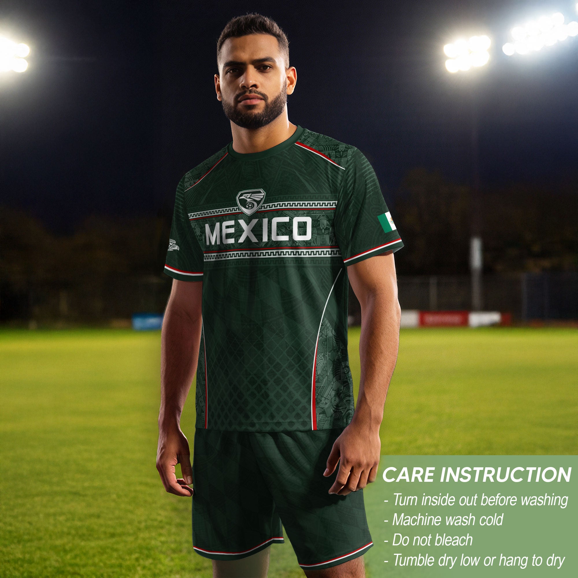 Camiseta de fútbol premium con emblema de águila azteca verde y dorado de México