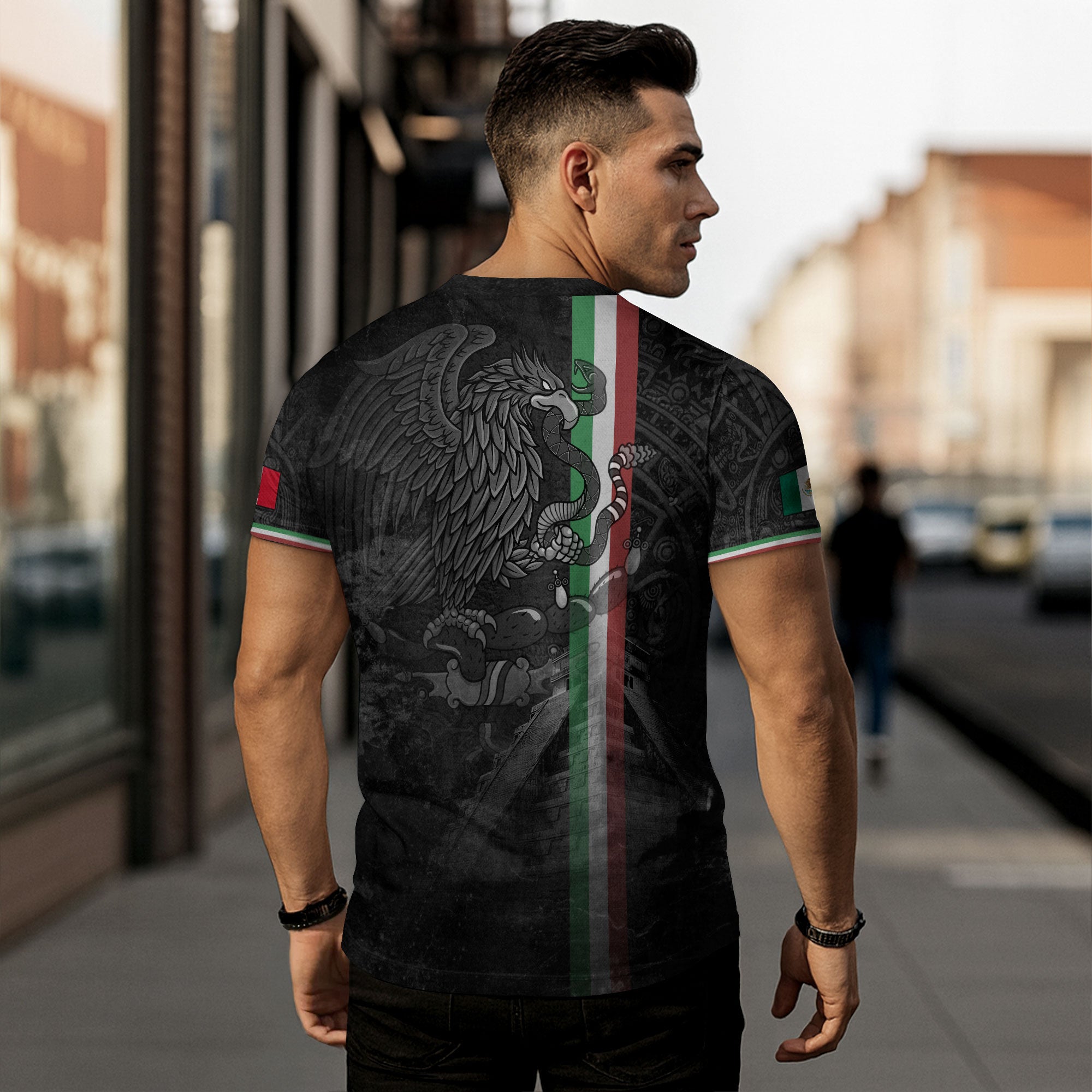 Camiseta de calle con la bandera de México, manos en oración, Guadalupe, legado azteca, orgullo