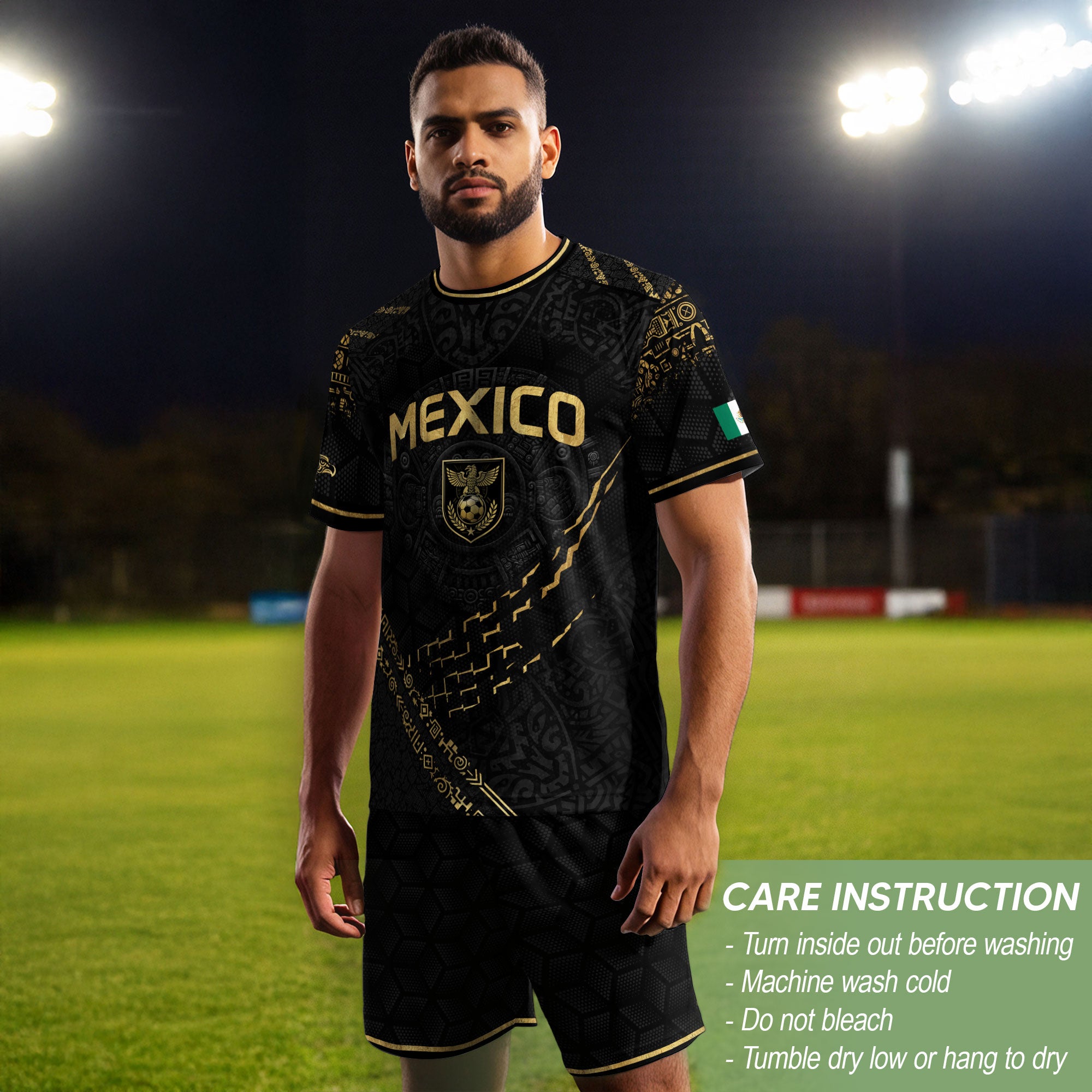 Camiseta de fútbol premium con emblema de águila azteca verde y dorado de México