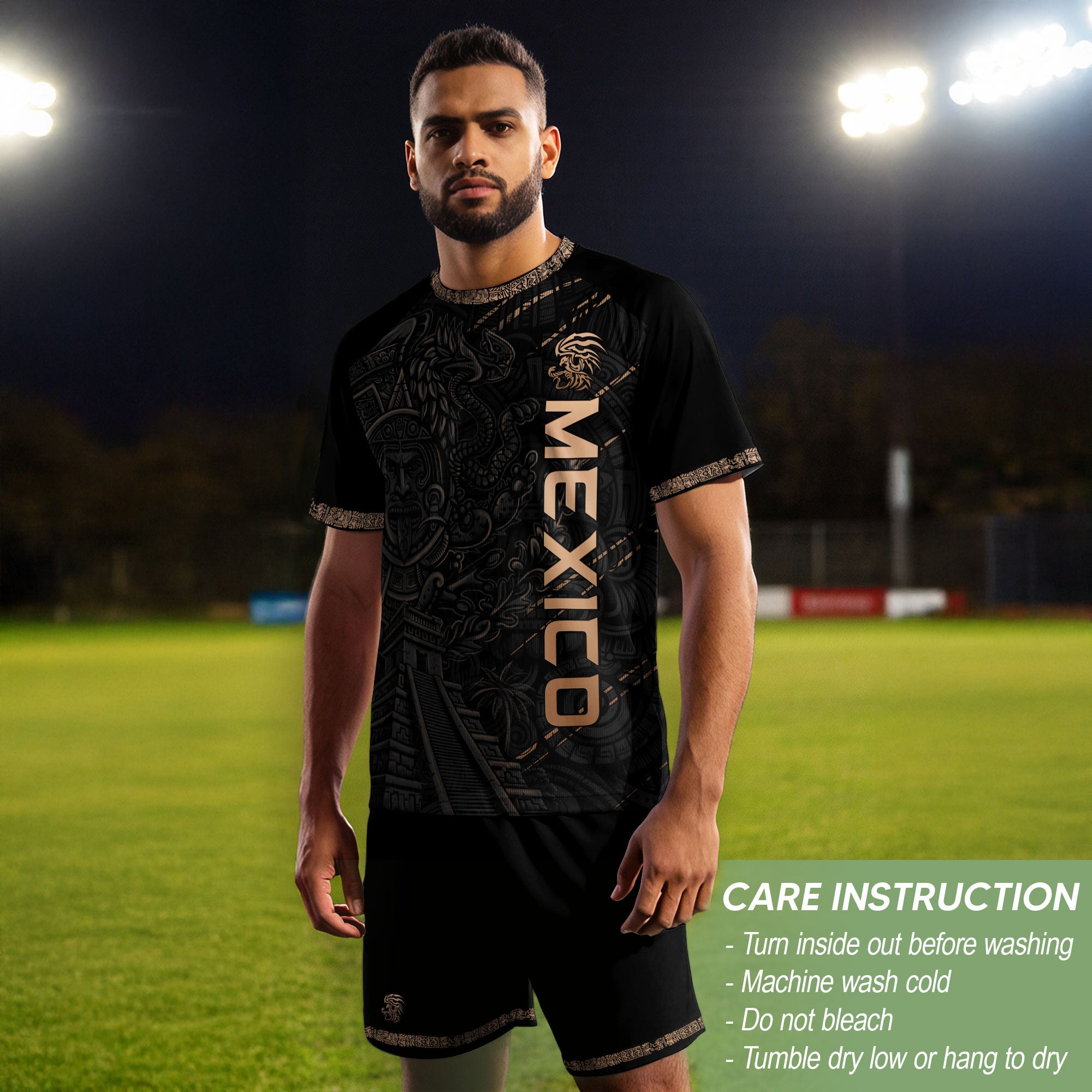 Camiseta de fútbol premium con emblema de águila azteca verde y dorado de México